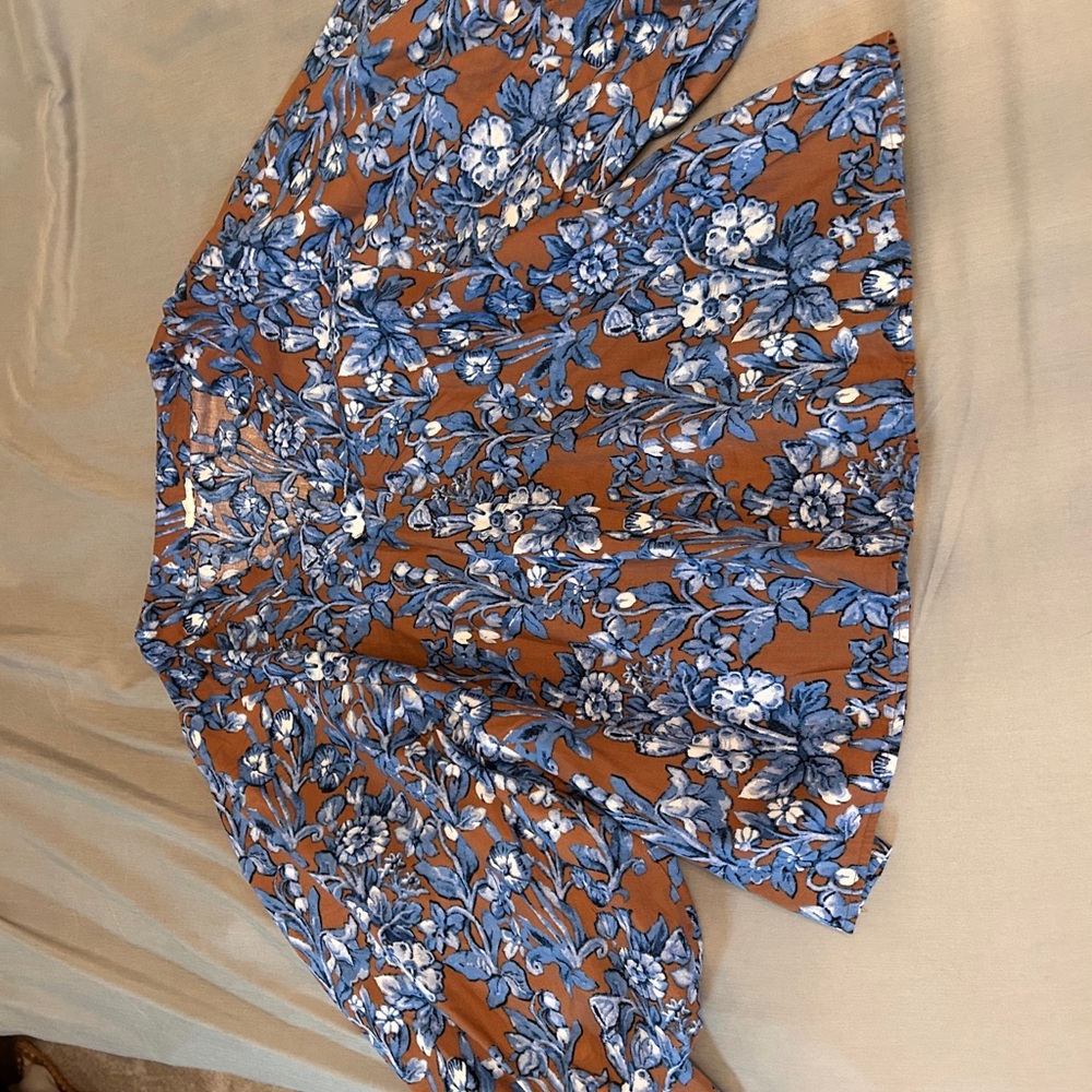 JODIFL Blue and Brown Floral A-Line Top